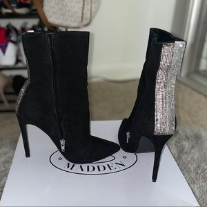 Steven Madden Wagu Ankle Booties